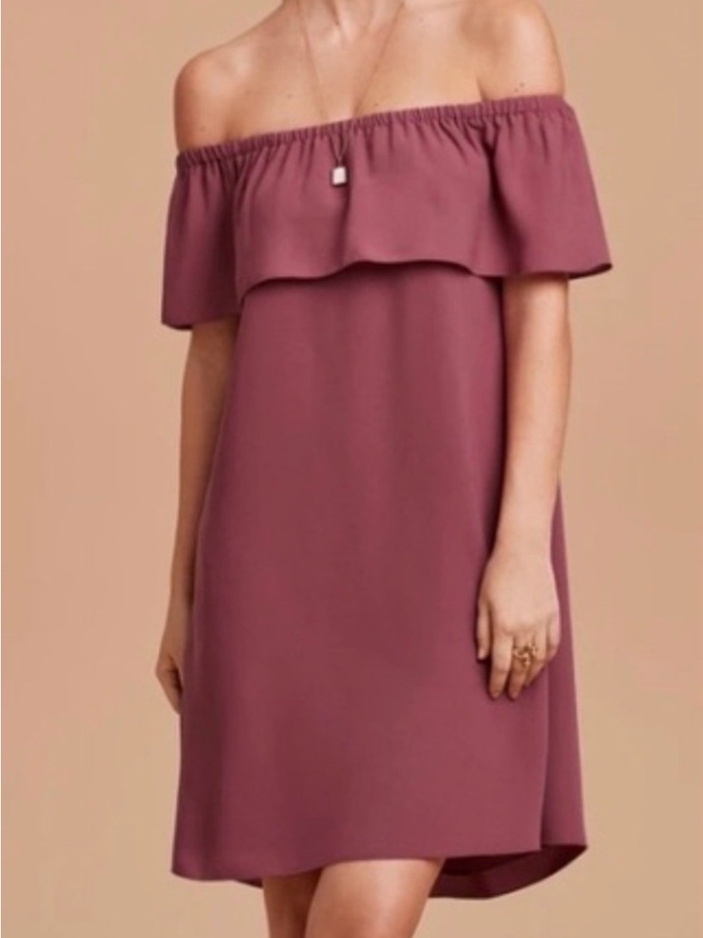 Wilfred Off-Shoulder Ruffle Dress in black